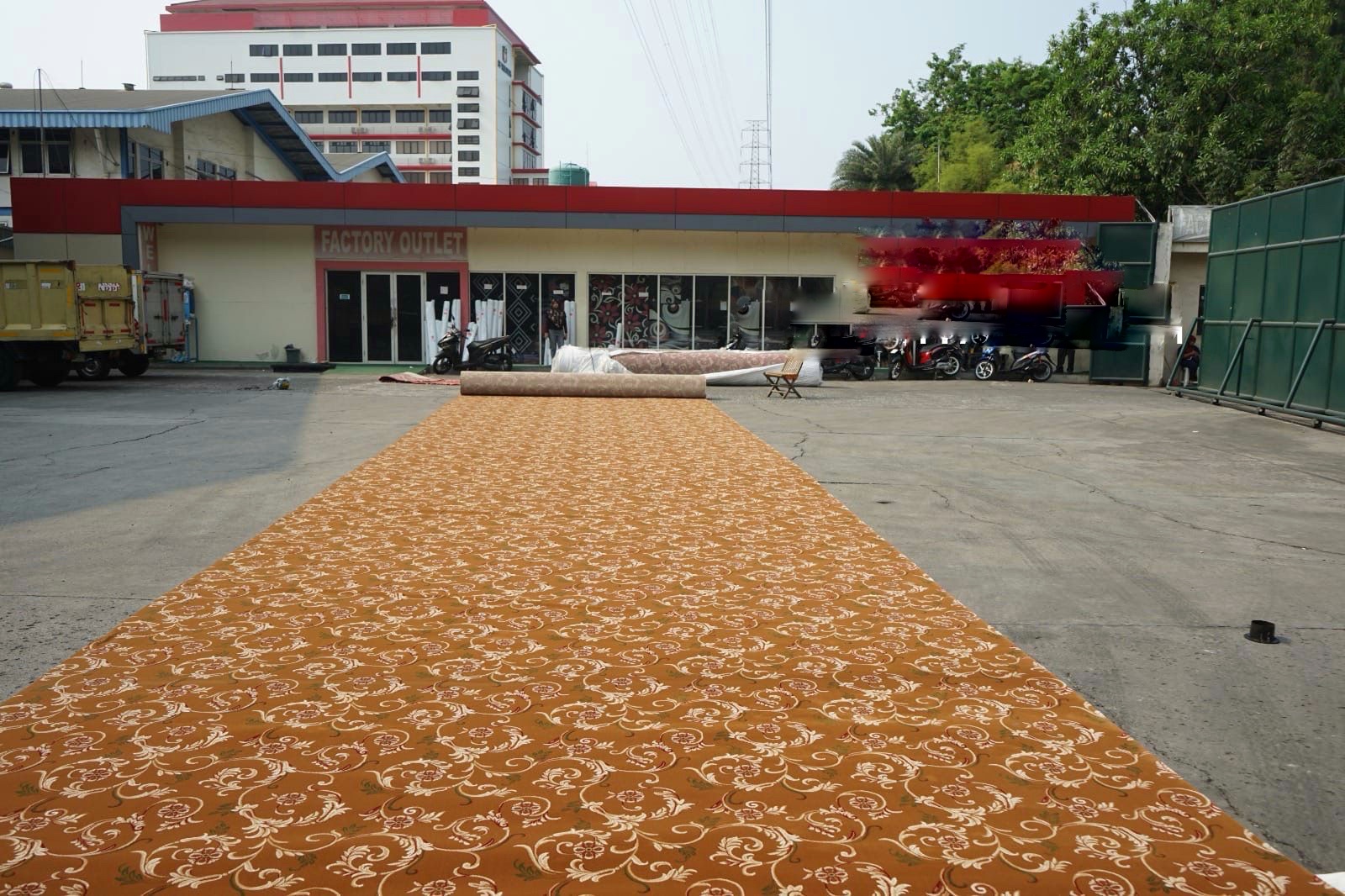 Proyek Karpet Kantor